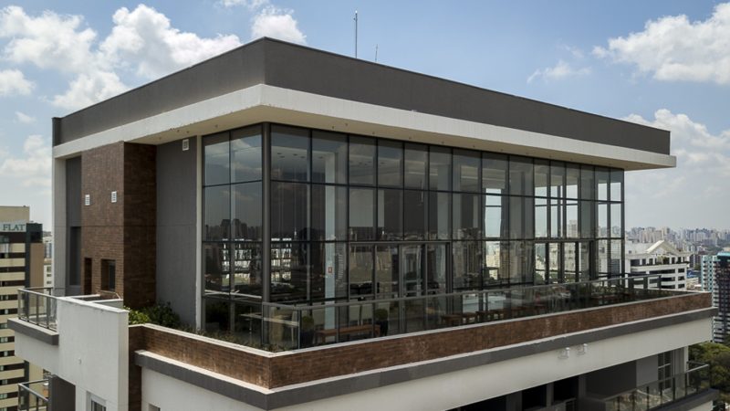 Sky Lounge, no 21º andar do Vista Clementino. 