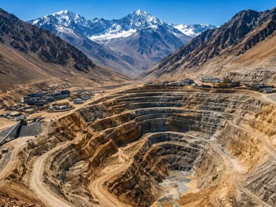 Reserva de ouro avaliada em R$ 900 bi é descoberta nos Andes
